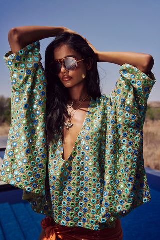Aaina Kaftan
