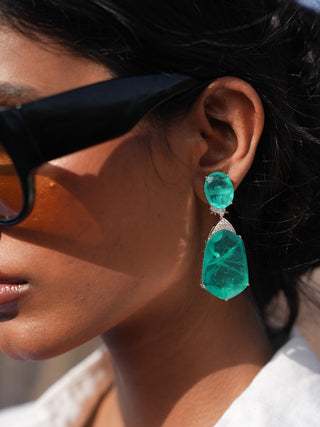 Ava Dangle Earrings
